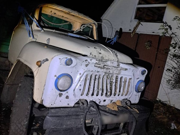 Ворог пошкодив будинки та підприємства на Харківщині